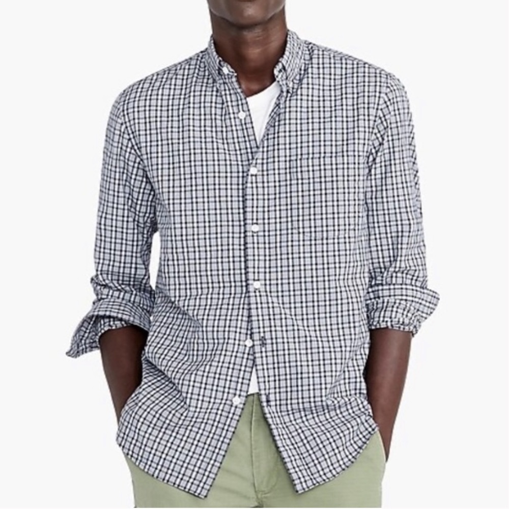 J Crew Secret Wash Button Up Shirt in Navy